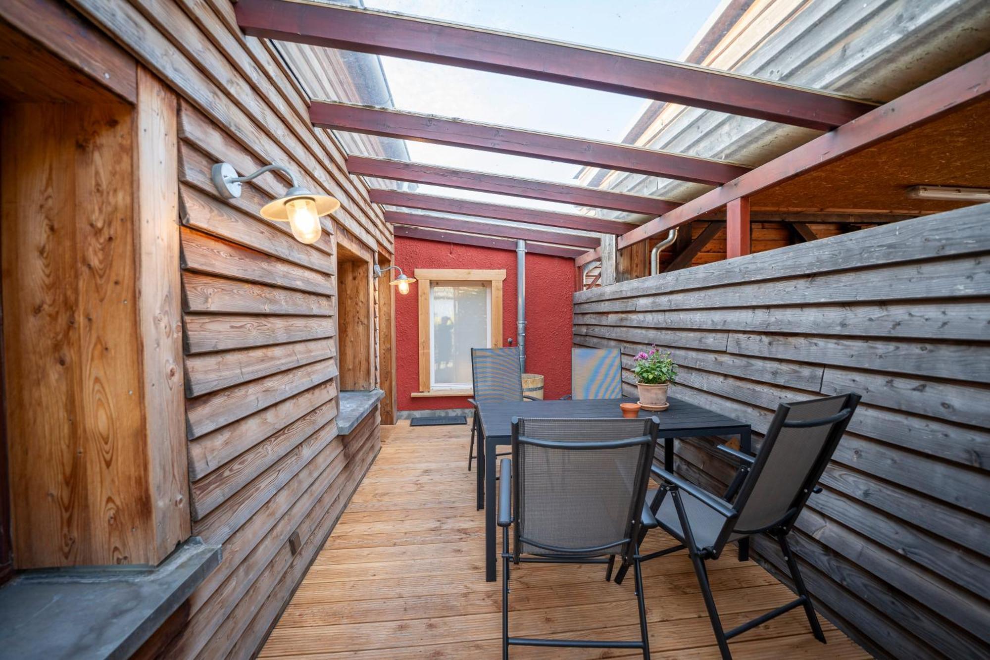 Appartamento Haus Unterm Mammutbaum - Elberadweg Magdeburgo Esterno foto