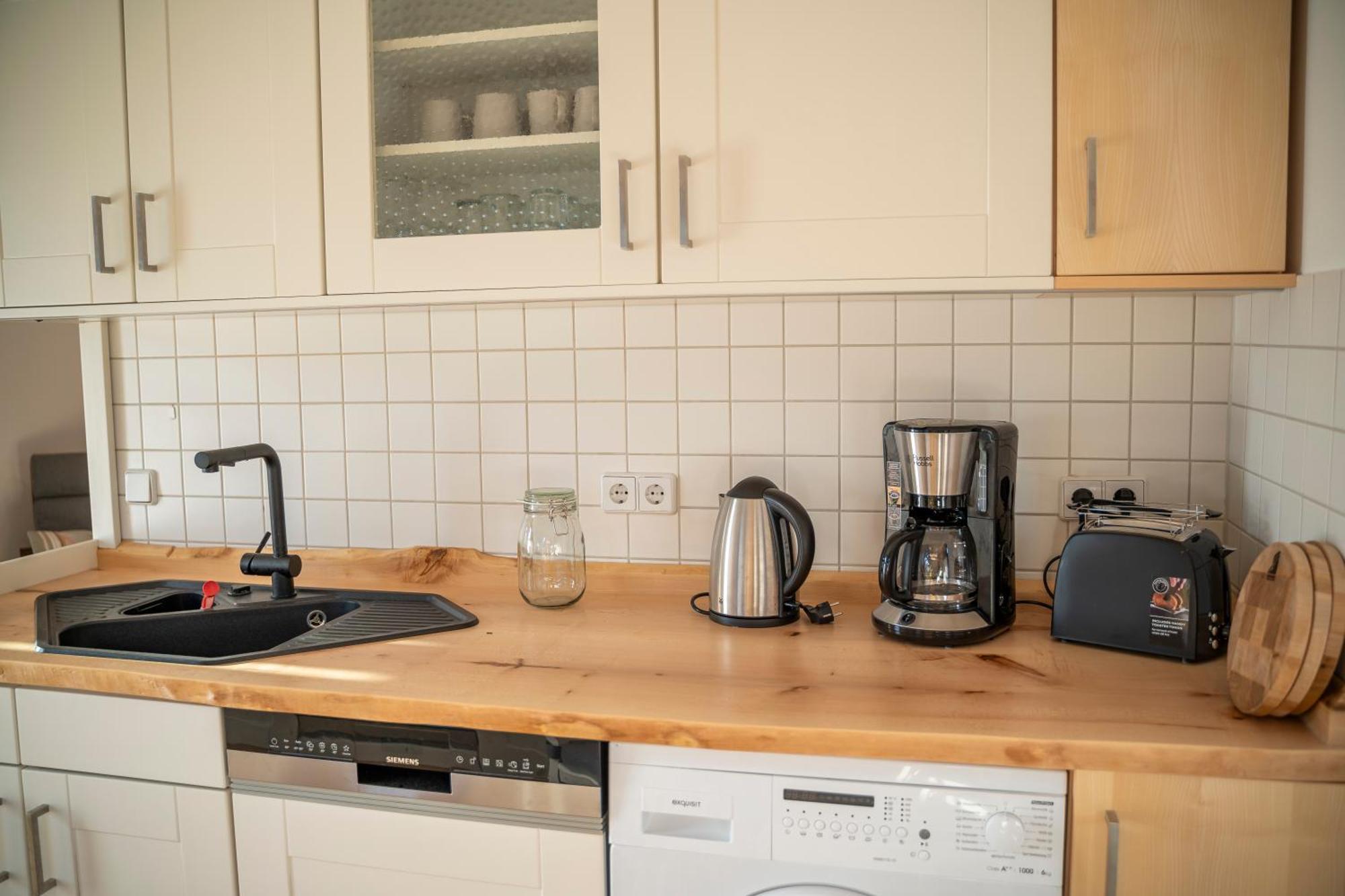 Appartamento Haus Unterm Mammutbaum - Elberadweg Magdeburgo Esterno foto