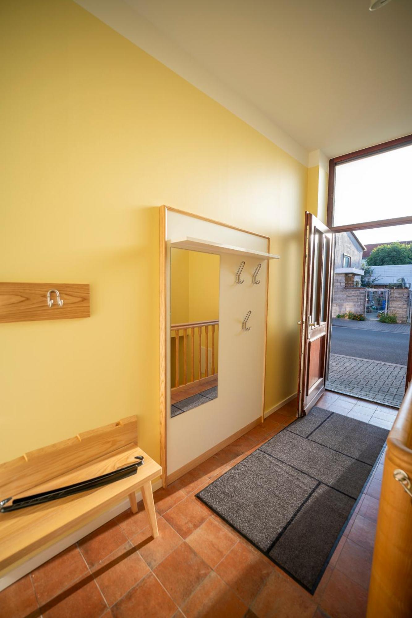 Appartamento Haus Unterm Mammutbaum - Elberadweg Magdeburgo Esterno foto